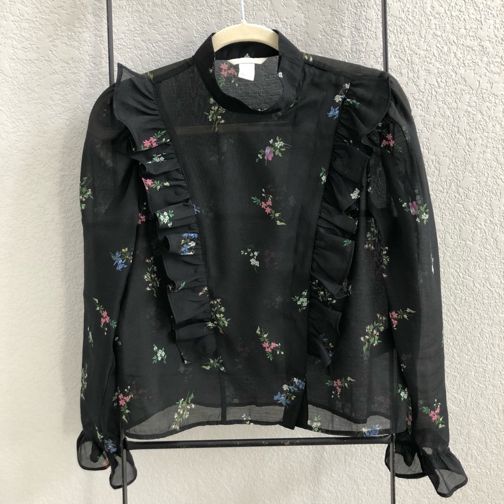 Black ruffle blouse - Picture 5 of 6